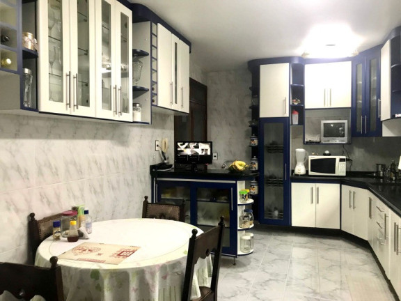 Imagem Casa com 3 Quartos à Venda, 350 m² em Interlagos - São Paulo