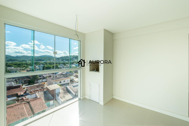 Imagem Apartamento com 2 Quartos à Venda, 67 m² em Centro - Camboriú