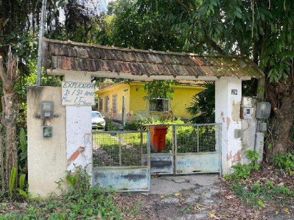 Casa com 2 Quartos à Venda, 750 m² em Jardim Rotsen - Duque De Caxias