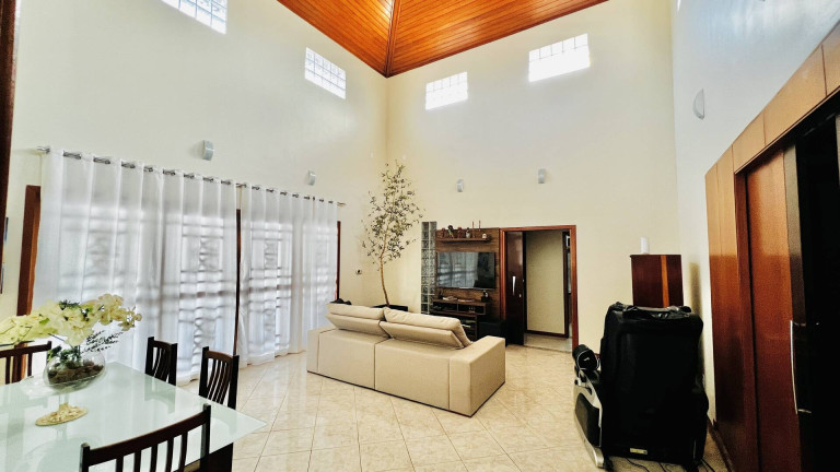 Imagem Casa com 3 Quartos à Venda, 500 m² em Jardim Planalto - Colatina Imagem Casa com 3 Quartos à Venda, 500 m² em Jardim Planalto - Colatina