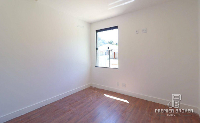 Imagem Casa com 3 Quartos à Venda, 136 m² em Albuquerque - Teresópolis Imagem Casa com 3 Quartos à Venda, 136 m² em Albuquerque - Teresópolis