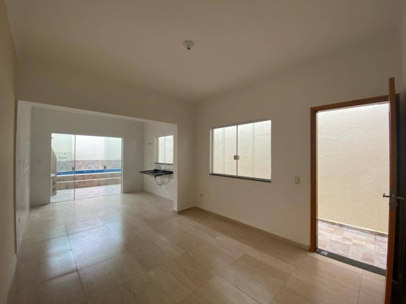 Imagem Casa com 2 Quartos à Venda, 60 m² em Vera Cruz - Mongaguá Imagem Casa com 2 Quartos à Venda, 60 m² em Vera Cruz - Mongaguá