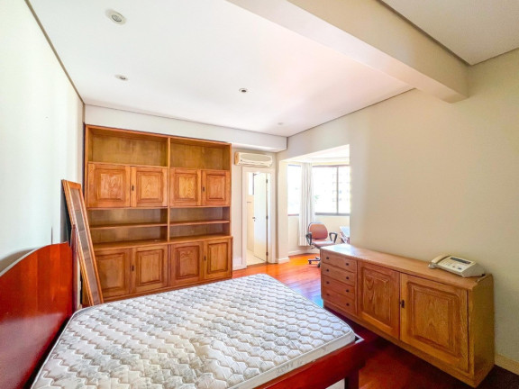 Imagem Apartamento com 4 Quartos à Venda, 312 m² em Petrópolis - Porto Alegre Imagem Apartamento com 4 Quartos à Venda, 312 m² em Petrópolis - Porto Alegre