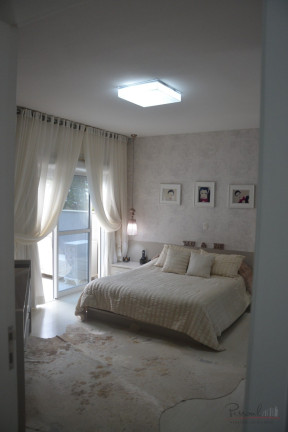Imagem Casa com 4 Quartos à Venda, 306 m² em Jurerê - Florianópolis Imagem Casa com 4 Quartos à Venda, 306 m² em Jurerê - Florianópolis