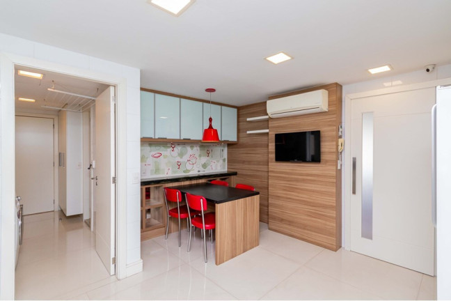 Imagem Apartamento com 3 Quartos à Venda, 146 m² em Jardim Europa - Porto Alegre
