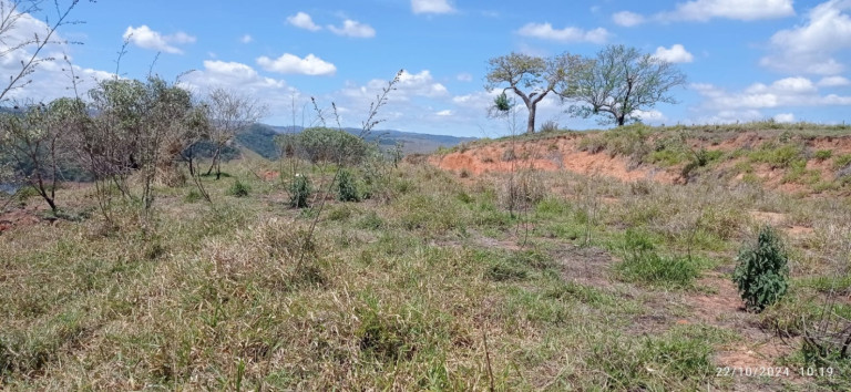 Imagem Terreno à Venda, 48.400 m² em Varadouro - Jacareí Imagem Terreno à Venda, 48.400 m² em Varadouro - Jacareí