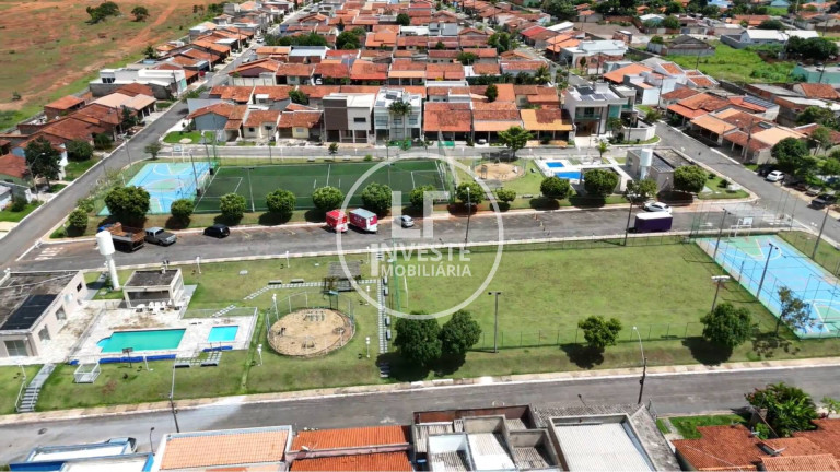 Imagem Casa de Condomínio com 4 Quartos à Venda, 200 m² em Condomínio Amin Camargo - Goiânia