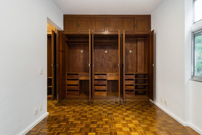 Imagem Apartamento com 3 Quartos à Venda, 128 m² em Leblon - Rio De Janeiro Imagem Apartamento com 3 Quartos à Venda, 128 m² em Leblon - Rio De Janeiro