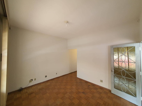 Imagem Casa com 3 Quartos à Venda, 200 m² em Vila Augusta - Sorocaba Imagem Casa com 3 Quartos à Venda, 200 m² em Vila Augusta - Sorocaba