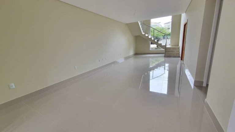 Imagem Casa de Condomínio com 3 Quartos à Venda, 250 m² em Chácaras Reunidas São Jorge - Sorocaba Imagem Casa de Condomínio com 3 Quartos à Venda, 250 m² em Chácaras Reunidas São Jorge - Sorocaba