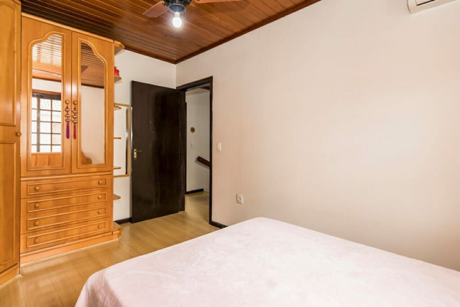 Imagem Casa de Condomínio com 3 Quartos à Venda, 120 m² em Cavalhada - Porto Alegre