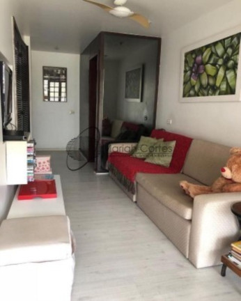 Imagem Imóvel com 4 Quartos à Venda, em São Francisco - Niterói Imagem Imóvel com 4 Quartos à Venda, em São Francisco - Niterói