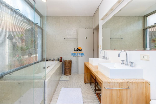Imagem Casa com 4 Quartos à Venda, em Granja Julieta - São Paulo Imagem Casa com 4 Quartos à Venda, em Granja Julieta - São Paulo