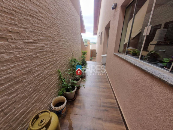 Imagem Casa com 3 Quartos à Venda, 208 m² em Parque Novo Mundo - Americana Imagem Casa com 3 Quartos à Venda, 208 m² em Parque Novo Mundo - Americana