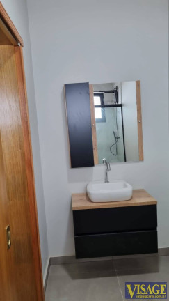 Imagem Casa com 3 Quartos para Alugar, em Jardim Siesta - Jacareí Imagem Casa com 3 Quartos para Alugar, em Jardim Siesta - Jacareí