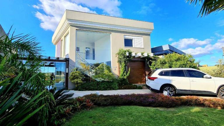 Casa com 4 Quartos à Venda,  em Rainha Do Mar - Xangri-lá