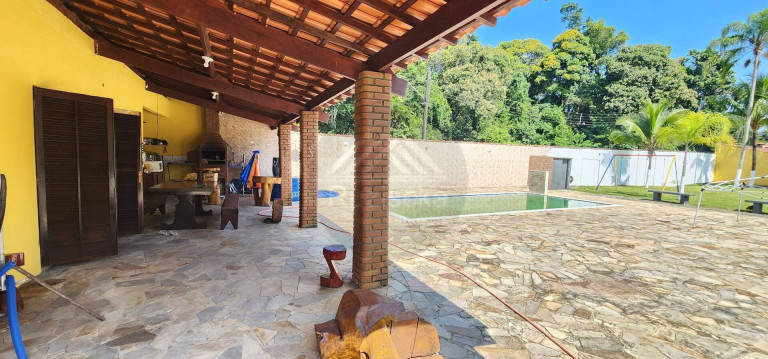 Imagem Chácara com 5 Quartos à Venda, 2.183 m² em Jardim Umuarama - Itanhaém Imagem Chácara com 5 Quartos à Venda, 2.183 m² em Jardim Umuarama - Itanhaém