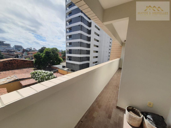 Imagem Apartamento com 3 Quartos à Venda, 112 m² em Benfica - Fortaleza Imagem Apartamento com 3 Quartos à Venda, 112 m² em Benfica - Fortaleza