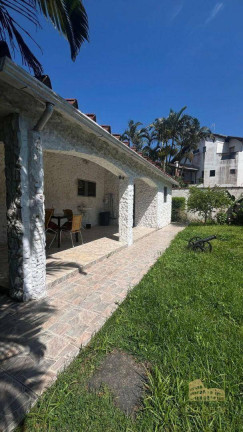 Imagem Casa com 3 Quartos à Venda, 400 m² em Balneário Flórida - Praia Grande Imagem Casa com 3 Quartos à Venda, 400 m² em Balneário Flórida - Praia Grande