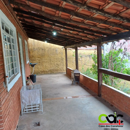 Imagem Imóvel com 2 Quartos à Venda, 300 m² em Clube Da Uva - Andradas