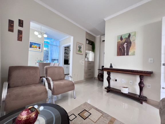 Imagem Casa com 3 Quartos à Venda, 130 m² em Glória - Joinville Imagem Casa com 3 Quartos à Venda, 130 m² em Glória - Joinville