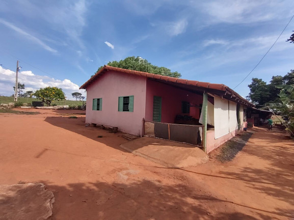 Imagem Chácara à Venda, 200 m² em Saraiva - Uberlândia Imagem Chácara à Venda, 200 m² em Saraiva - Uberlândia