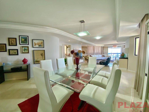 Apartamento com 4 Quartos para Alugar, 350 m² em Centro - Balneário Camboriú