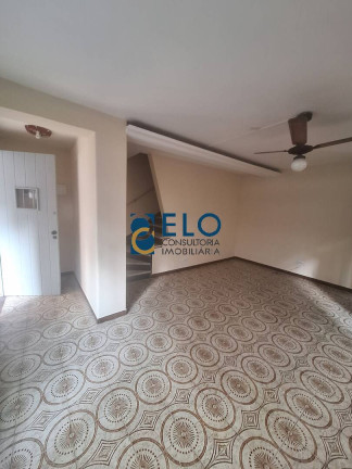 Imagem Casa com 2 Quartos para Alugar, 121 m² em Embaré - Santos