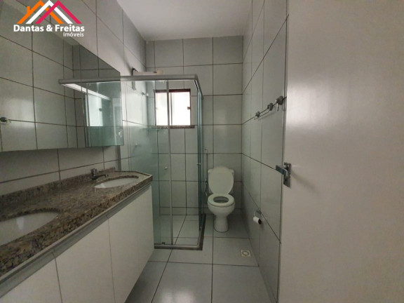 Imagem Imóvel com 3 Quartos à Venda,  em Lagoa Redonda - Fortaleza