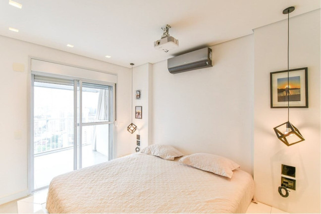 Imagem Imóvel com 1 Quarto à Venda, 80 m² em Vila Nova Conceição - São Paulo Imagem Imóvel com 1 Quarto à Venda, 80 m² em Vila Nova Conceição - São Paulo