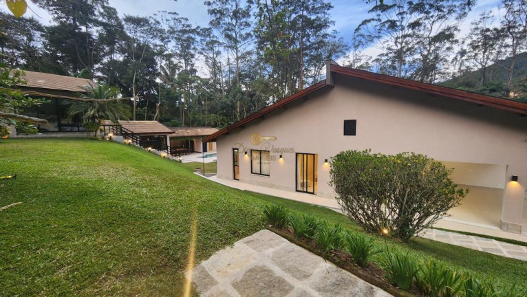 Imagem Casa com 5 Quartos à Venda, 497 m² em Granja Comary - Teresópolis Imagem Casa com 5 Quartos à Venda, 497 m² em Granja Comary - Teresópolis