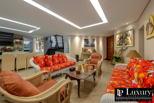 Imagem Casa de Condomínio com 6 Quartos à Venda, em Riviera De São Lourenço - Bertioga Imagem Casa de Condomínio com 6 Quartos à Venda, em Riviera De São Lourenço - Bertioga