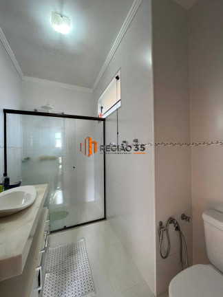 Imagem Casa com 3 Quartos à Venda, 220 m² em Jardim Centenário - Poços De Caldas Imagem Casa com 3 Quartos à Venda, 220 m² em Jardim Centenário - Poços De Caldas