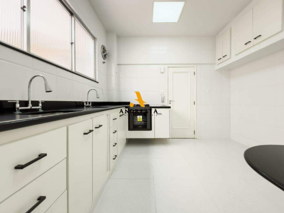 Imagem Apartamento com 3 Quartos à Venda, 170 m² em Copacabana - Rio De Janeiro