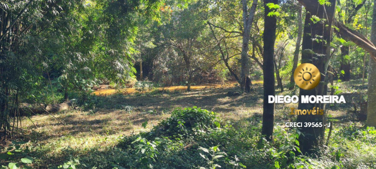 Terreno à Venda, 6.400 m² em Batatuba - Piracaia