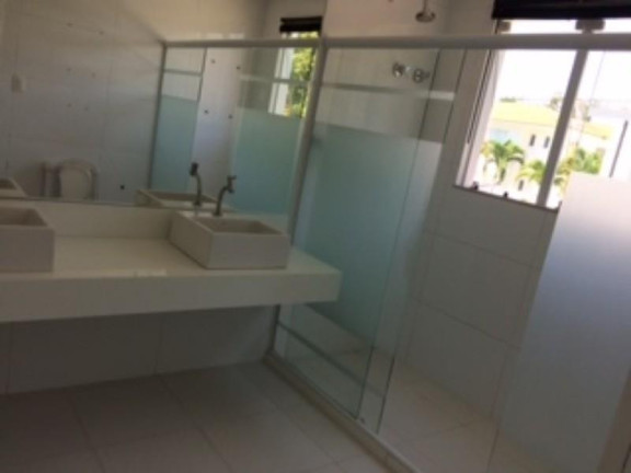 Imagem Casa à Venda, em Centro - Camaçari Imagem Casa à Venda, em Centro - Camaçari