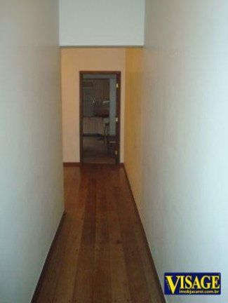 Imagem Casa com 2 Quartos à Venda, 500 m² em Centro - Jacareí