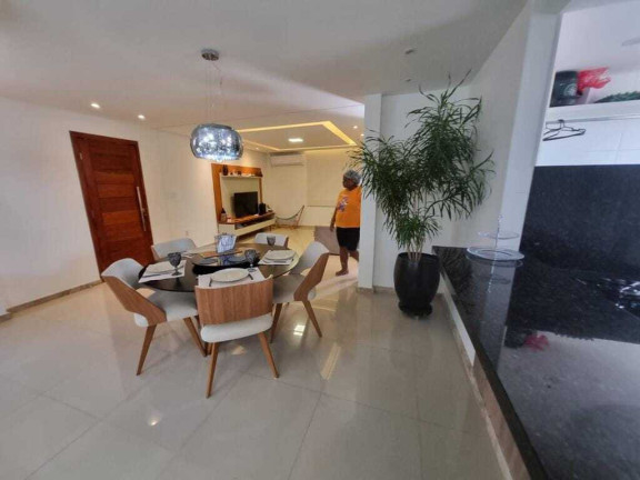 Imagem Casa com 4 Quartos à Venda, 243 m² em Pitangueiras - Lauro De Freitas Imagem Casa com 4 Quartos à Venda, 243 m² em Pitangueiras - Lauro De Freitas