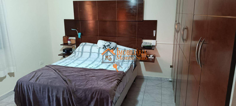 Imagem Sobrado com 3 Quartos à Venda, 240 m² em Jardim Bom Clima - Guarulhos Imagem Sobrado com 3 Quartos à Venda, 240 m² em Jardim Bom Clima - Guarulhos