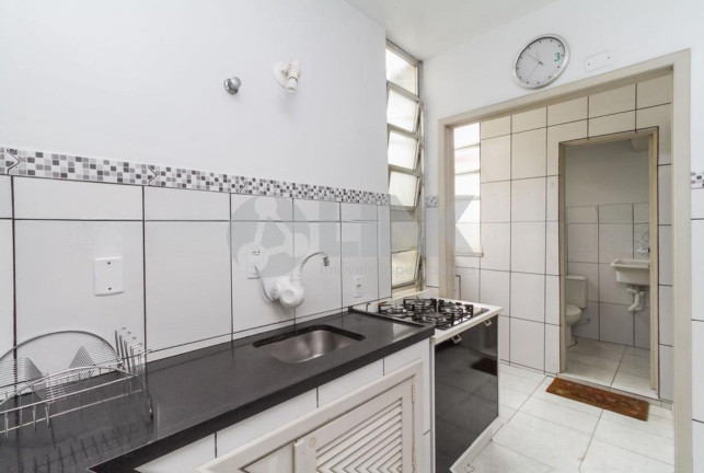Imagem Apartamento com 2 Quartos à Venda, 68 m² em Santana - Porto Alegre