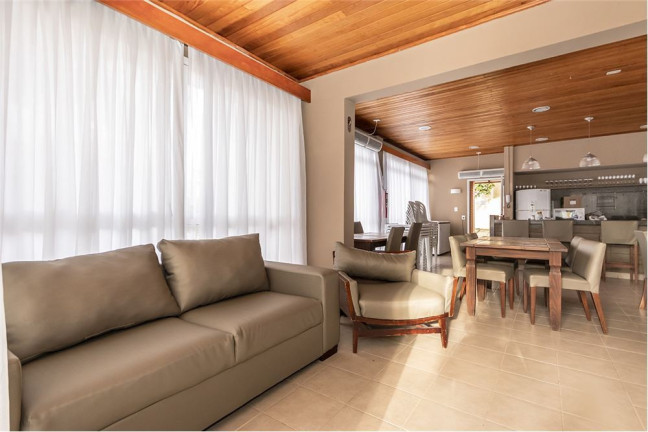 Imagem Apartamento com 3 Quartos à Venda, 65 m² em Humaitá - Porto Alegre Imagem Apartamento com 3 Quartos à Venda, 65 m² em Humaitá - Porto Alegre