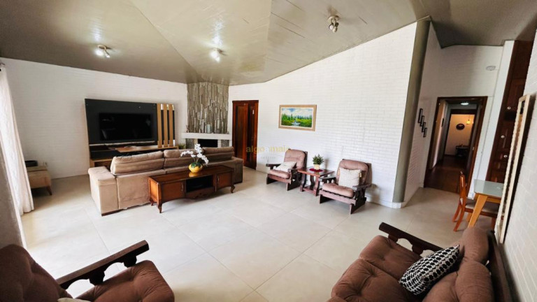 Imagem Casa com 5 Quartos à Venda, 318 m² em Atlântida - Xangri-lá