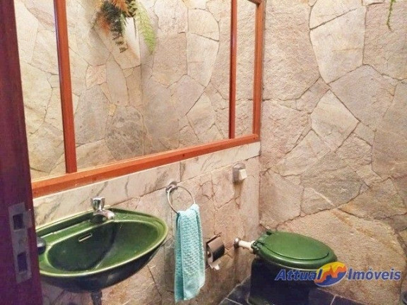 Imagem Casa com 4 Quartos à Venda, 350 m² em Alto - Teresópolis