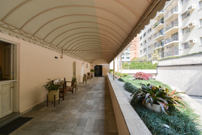 Imagem Apartamento com 2 Quartos à Venda, 53 m² em Moema - São Paulo