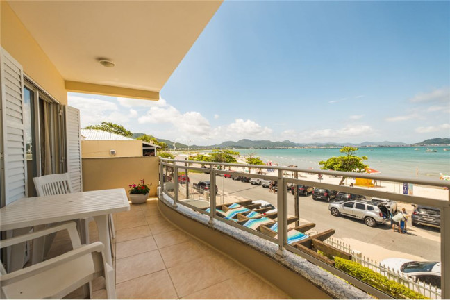 Imagem Imóvel com 6 Quartos à Venda, em Ponta Das Canas - Florianópolis Imagem Imóvel com 6 Quartos à Venda, em Ponta Das Canas - Florianópolis