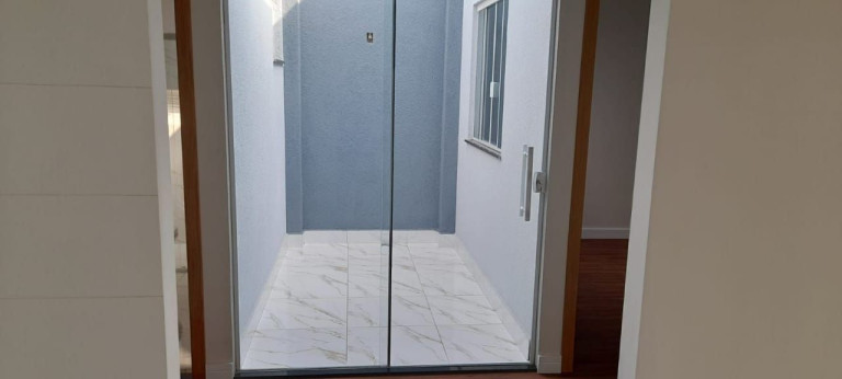 Imagem Casa com 3 Quartos à Venda, 116 m² em Conjunto Habitacional João De Barro Thaís - Maringa Imagem Casa com 3 Quartos à Venda, 116 m² em Conjunto Habitacional João De Barro Thaís - Maringa