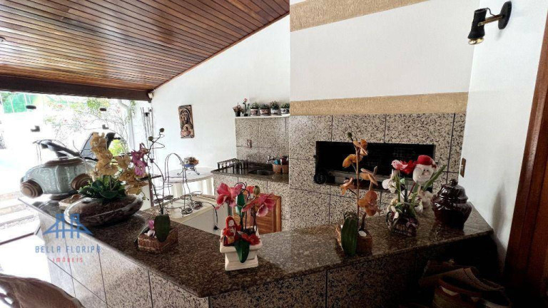 Imagem Casa com 4 Quartos à Venda, 351 m² em Santa Mônica - Florianópolis Imagem Casa com 4 Quartos à Venda, 351 m² em Santa Mônica - Florianópolis