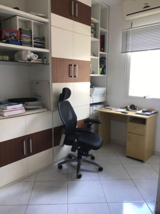 Imagem Casa com 4 Quartos à Venda,  em Patamares - Salvador
