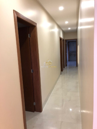 Imagem Casa com 4 Quartos à Venda, 212 m² em Residencial Goiânia Golfe Clube - Goiânia Imagem Casa com 4 Quartos à Venda, 212 m² em Residencial Goiânia Golfe Clube - Goiânia