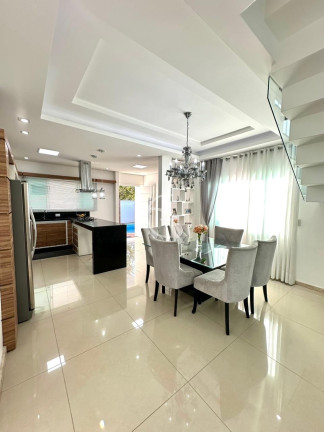 Imagem Casa com 3 Quartos à Venda, em Guanabara - Joinville Imagem Casa com 3 Quartos à Venda, em Guanabara - Joinville